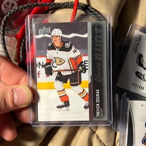 Trevor Zegras rookie card